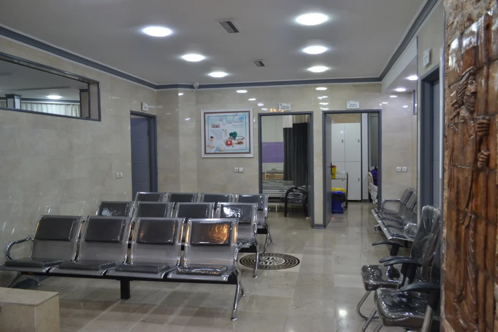 اورژانس شبانه روزی کوروش در مصباح کرج | خدمات 24 ساعته اورژانس و فوریت‌های پزشکی